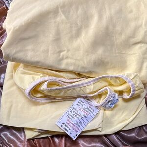 Vintage Soft Pastel Yellow Sheet Lightweight Cotton full fitted A5